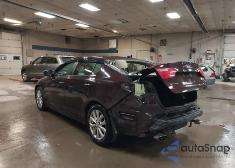 2015 Kia Optima Lx z USA, uszkodzony, nr VIN 5XXGM4A76FG473267